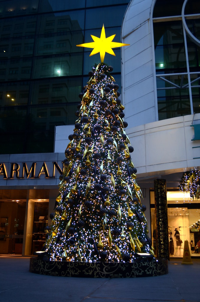 Christmas Tree Forum The Shopping Mall nighteye Flickr