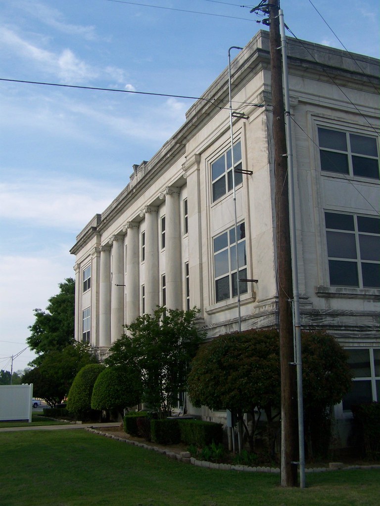 Marshall County Courthouse Madill OK (1) nrhp 84003154 Kevin
