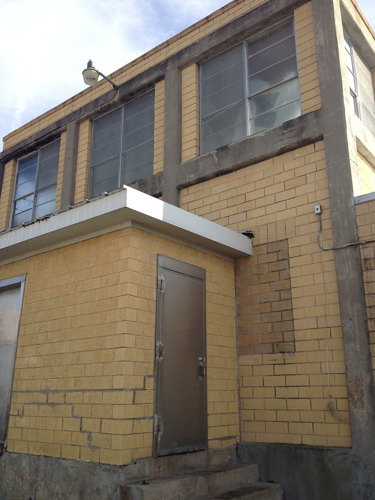 The slaughterhouse from the Texas Chainsaw Massacre remake… Flickr