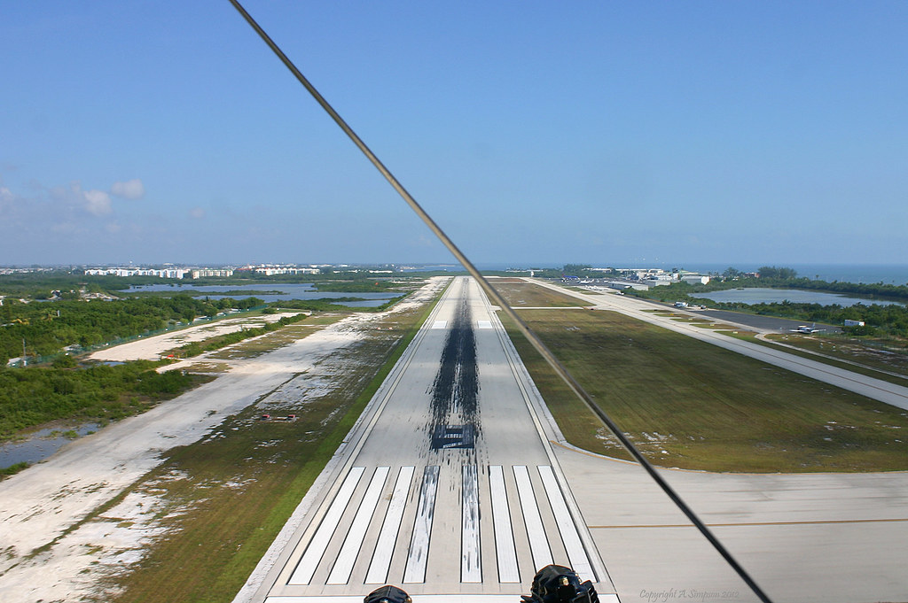 Landing at Key West airport Florida 11122012 On appr… Flickr