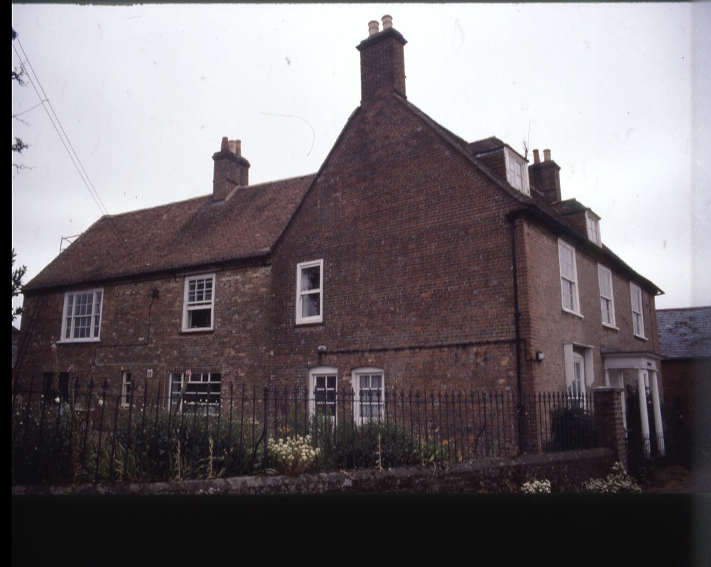 STOUR VIEW. THROOP RD. BOURNEMOUTH. DORSET. 1988 a photo on Flickriver
