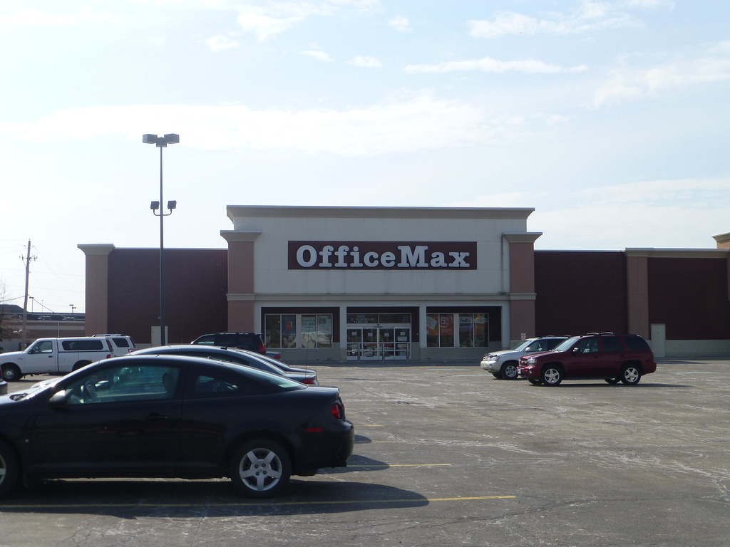 OfficeMax in Macedonia, Ohio Former Kroger then Giant Eagl… Flickr