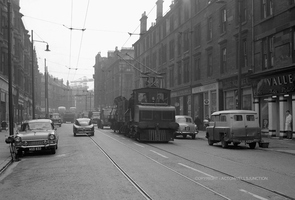 Govan high street 195859 And now from the sublime to.....… Flickr