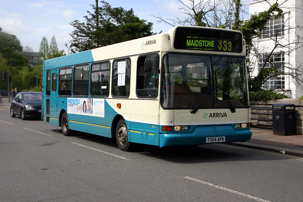 0111 Arriva Medway Towns (KT) P254APM Palace Avenue, Maids… Flickr