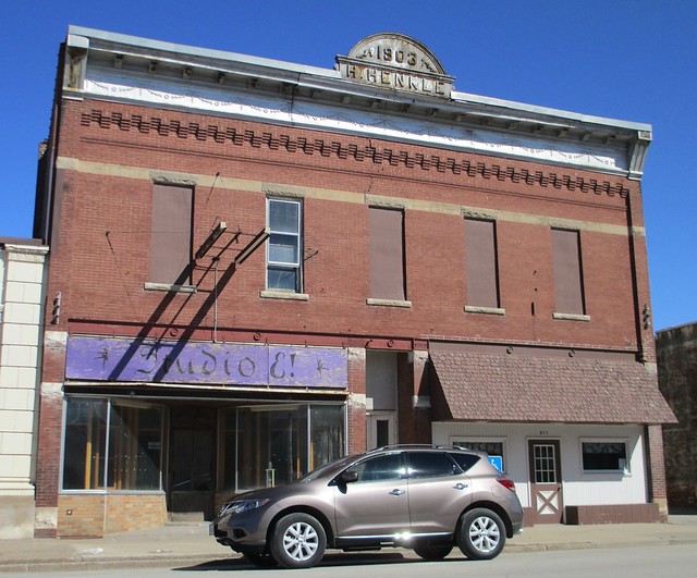 H. Henkle Building (Keota, Iowa) a photo on Flickriver
