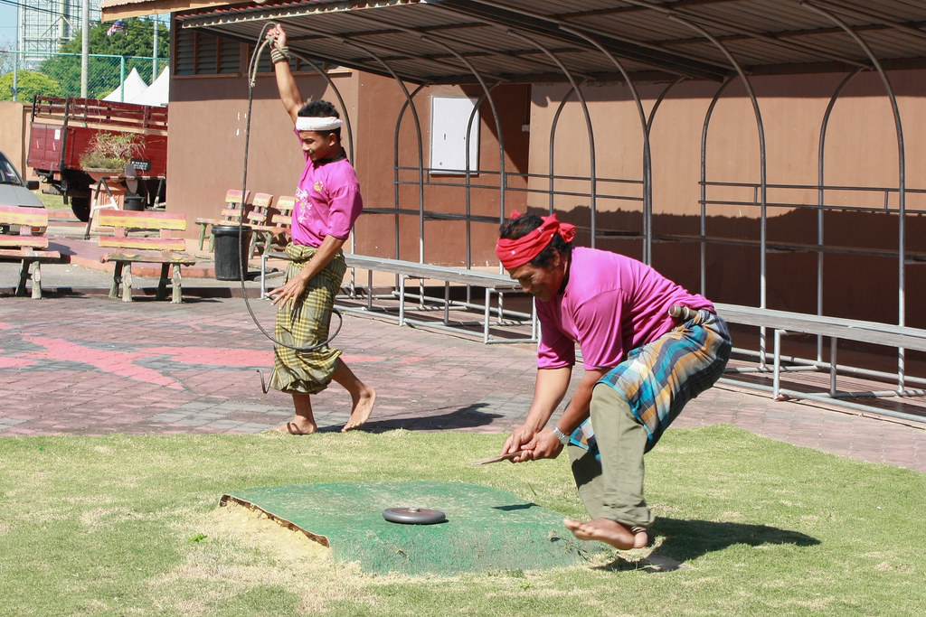 Gasing uri sequence 2 (3/3) catching the spinning top Flickr