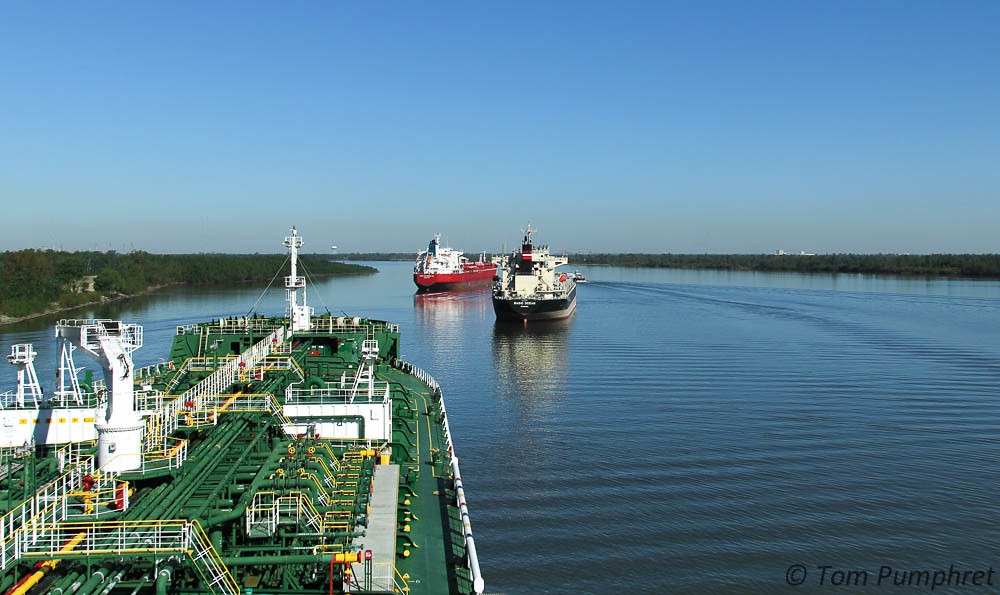 Anchored Vessels anchored at 9 Mile anchorage Mississippi … Flickr