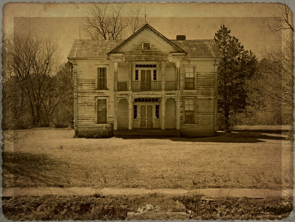 Abandoned Antebellum House Potecasi, Northampton County, North