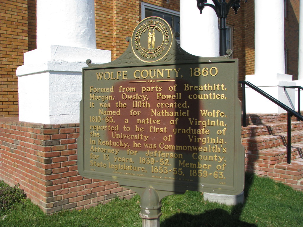Wolfe County Courthouse Campton, Ky. www.kaintuckeean.co