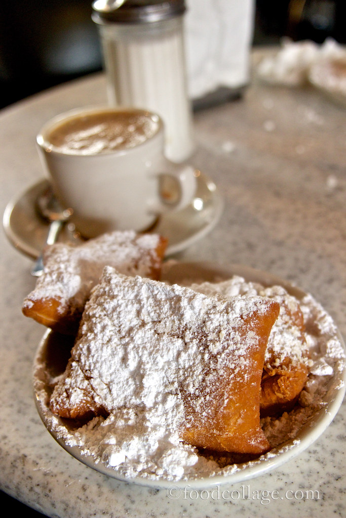 and Cafe au Lait at Cafe du Monde (New Orleans) Flickr