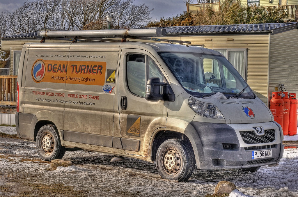 Plumbers van Adrian Watson Flickr