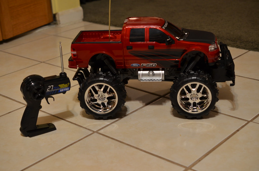 EZTEC Ford F150 Remote Controlled Truck EZTEC Ford F150 … Flickr