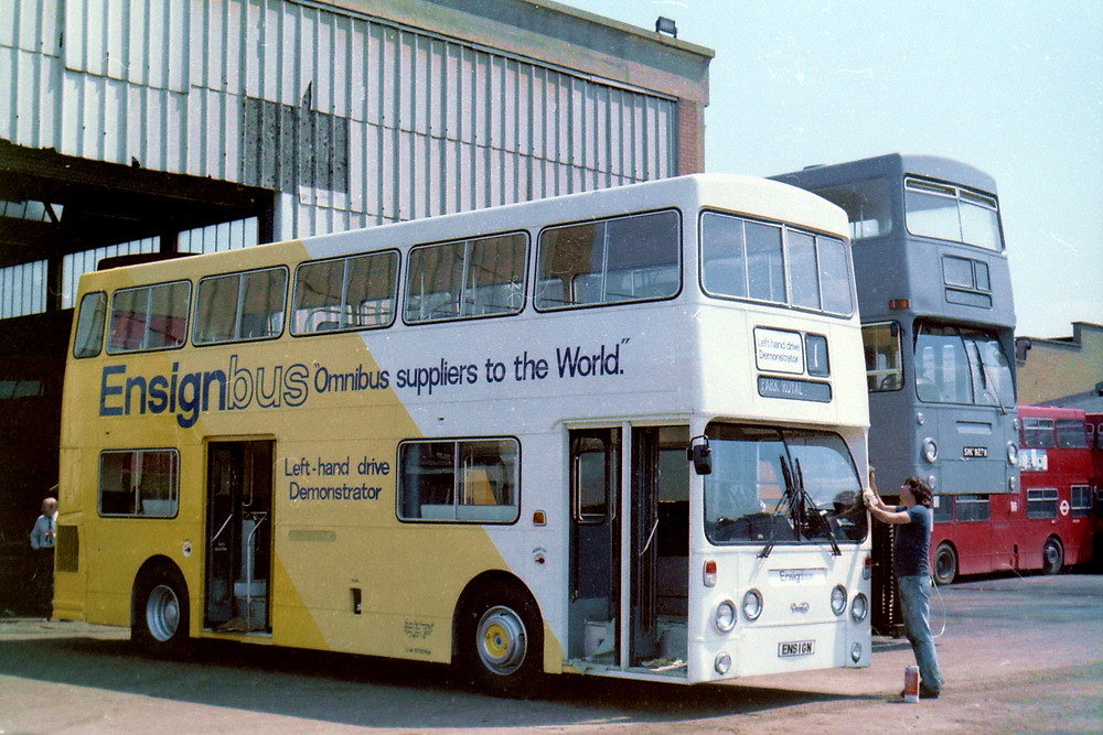 DMS729 TGX729M Ensigns July 1982 SMS88aec Flickr
