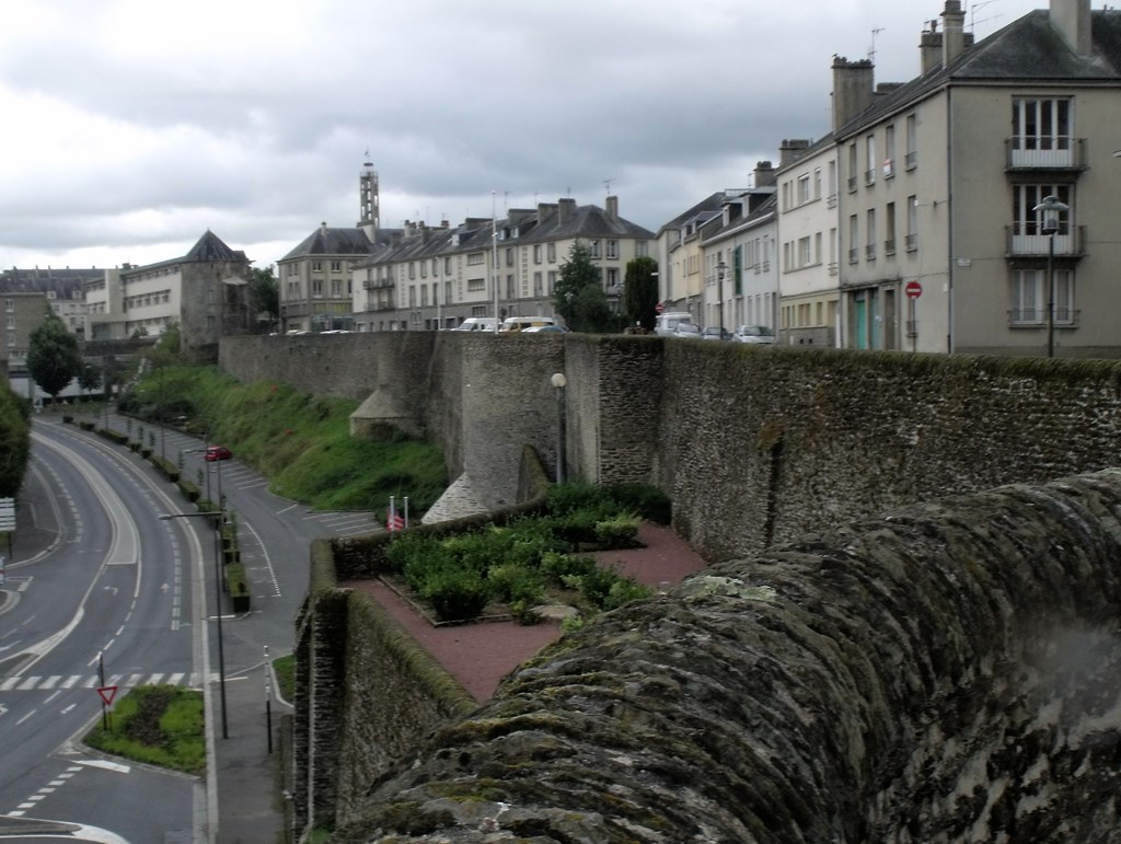 StLo, France 2011 ralphdotwalking.blogspot.co.uk/2013/0… Flickr