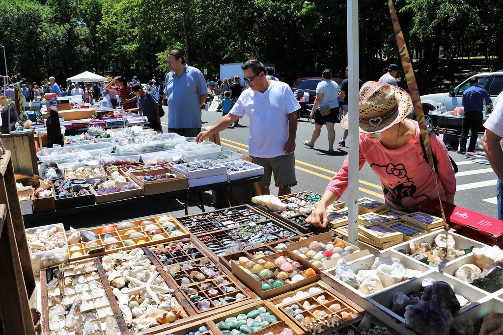 08/04/2018 Braddock Park Flea Market & Collectible Show Returns Flickr