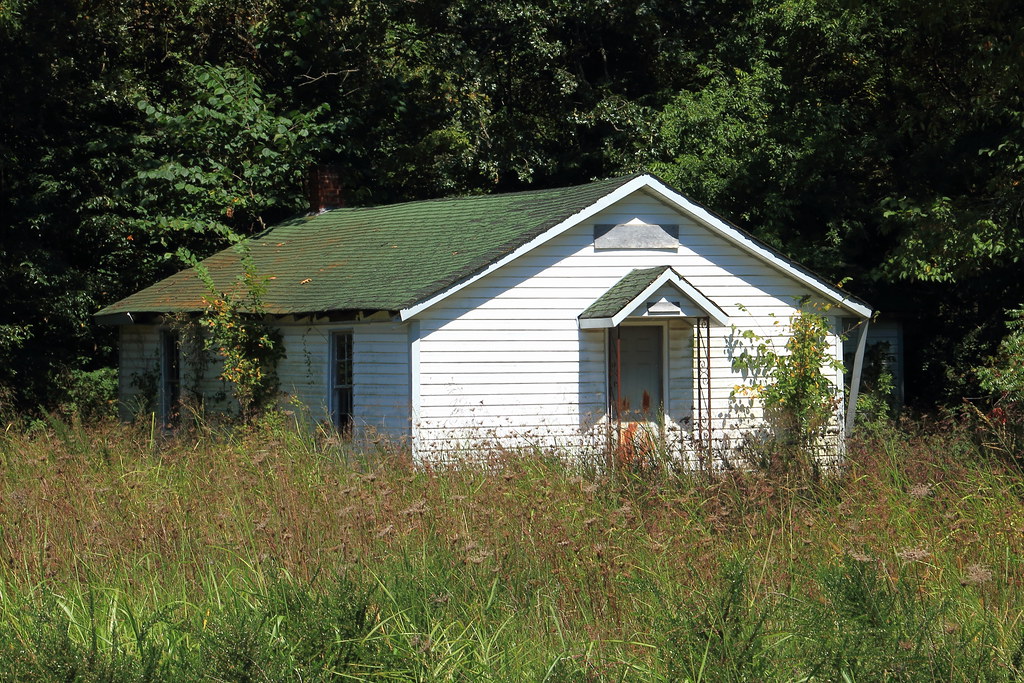 Former Lynn Church of Christ East of Gravette, Arkansas Flickr