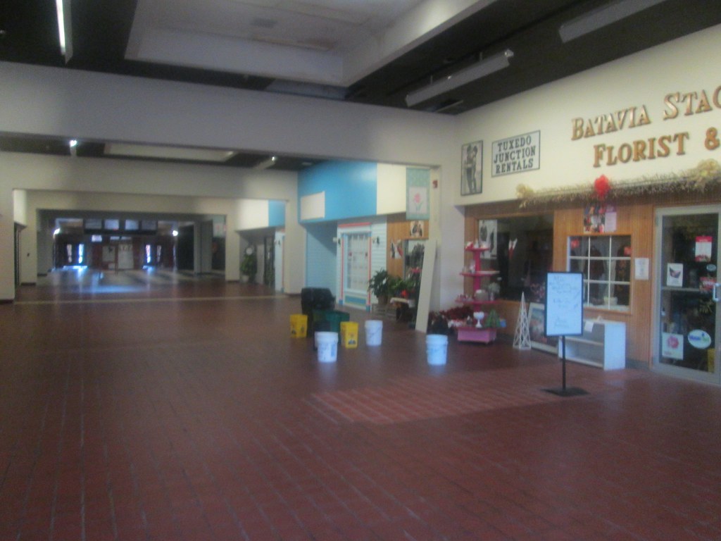 Batavia City Center Mall | A local mall similar to the Downt… | Flickr