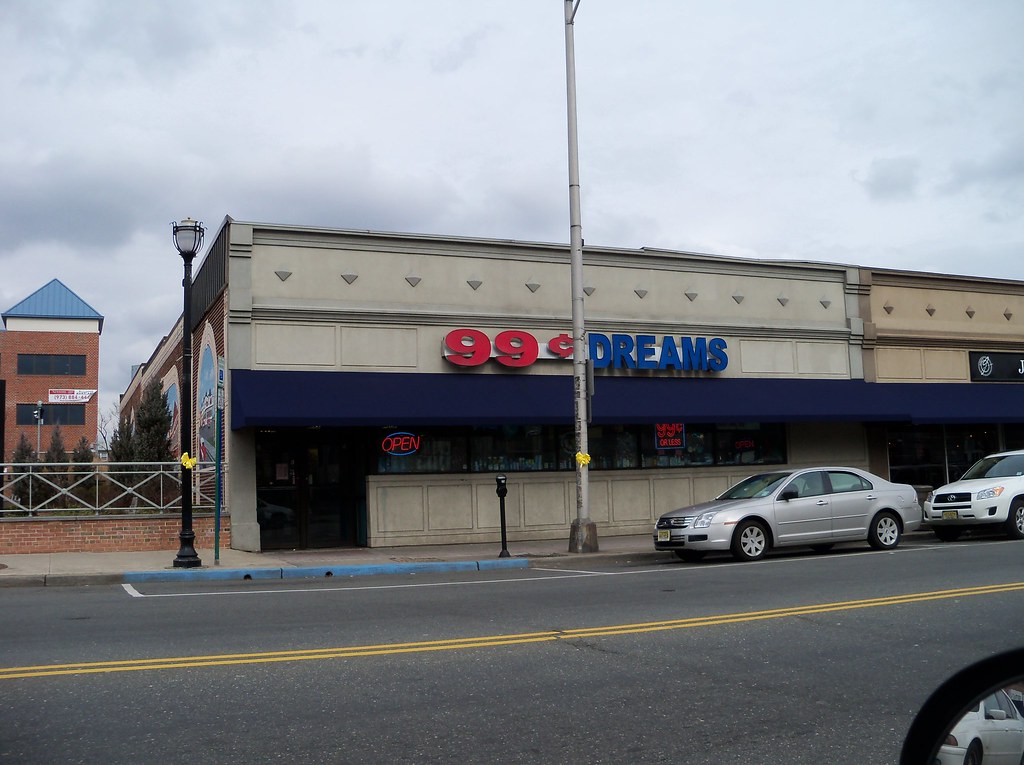 A&P/ CVS Linden, NJ Store 648, 320 N. Wood Ave; an early… Flickr