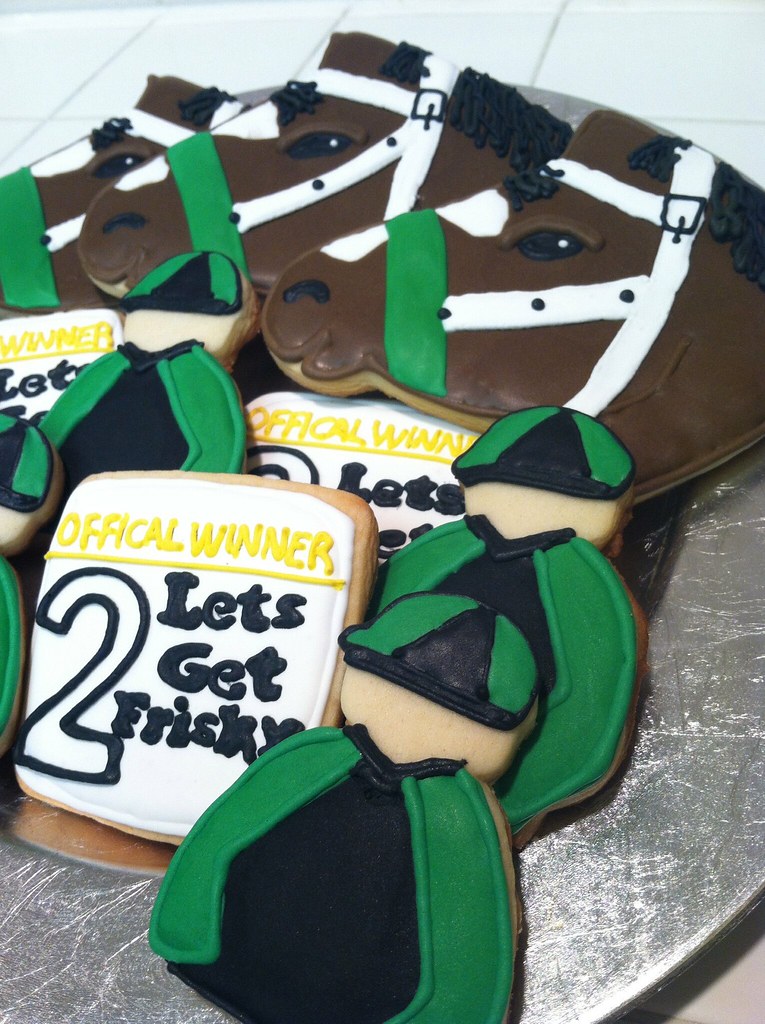 Horse racing cookies Jokey silks horse head cookies Marisa Flickr