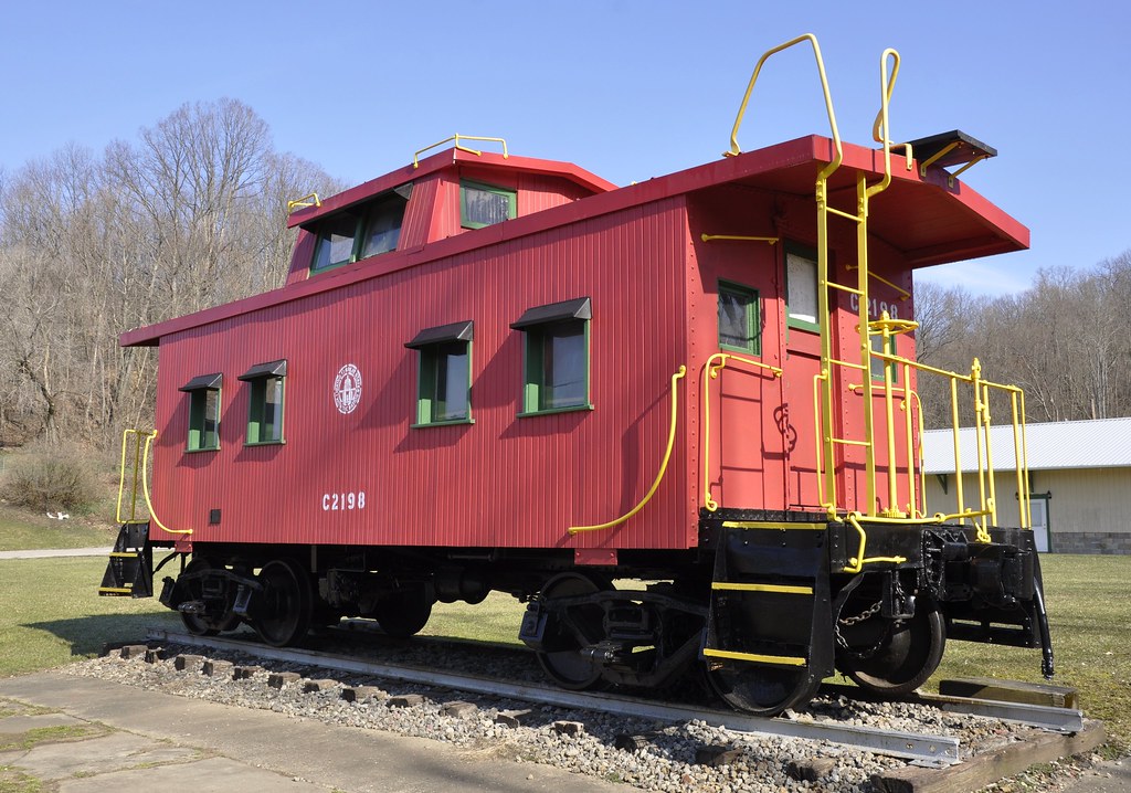 Holloway, Ohio B&O C2198 Bob McGilvray Jr. Flickr