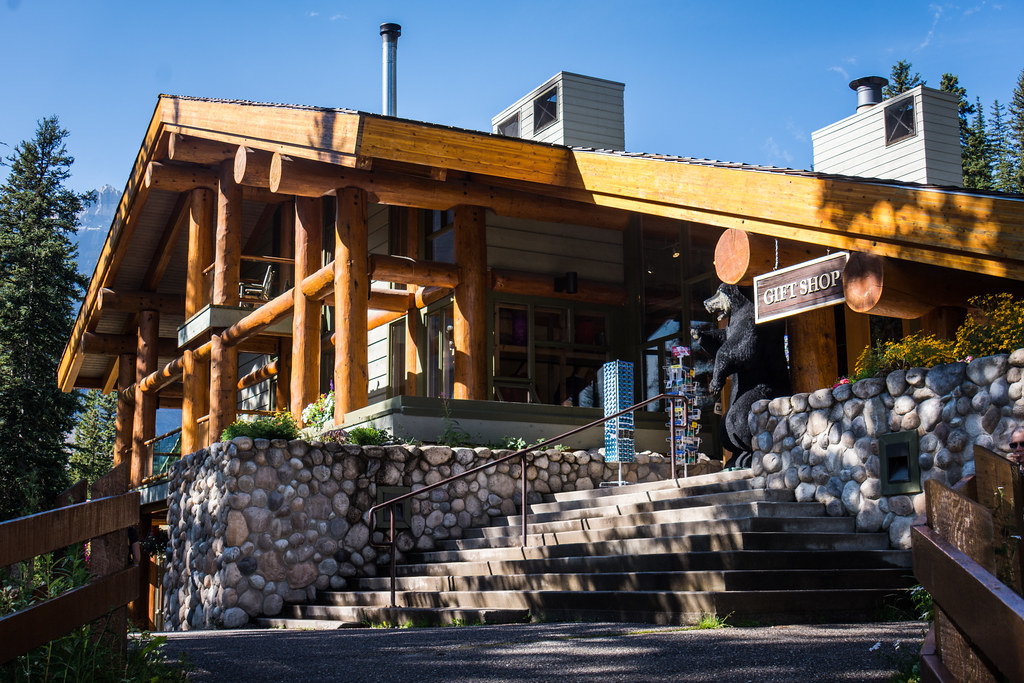 Moraine Lake Gift Shop m01229 Flickr