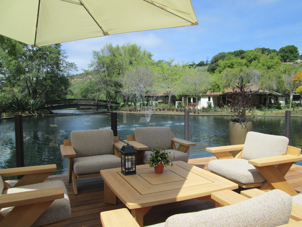 Quail Mallard Lake The patio at Quail Lodge & Golf Club ov… Flickr