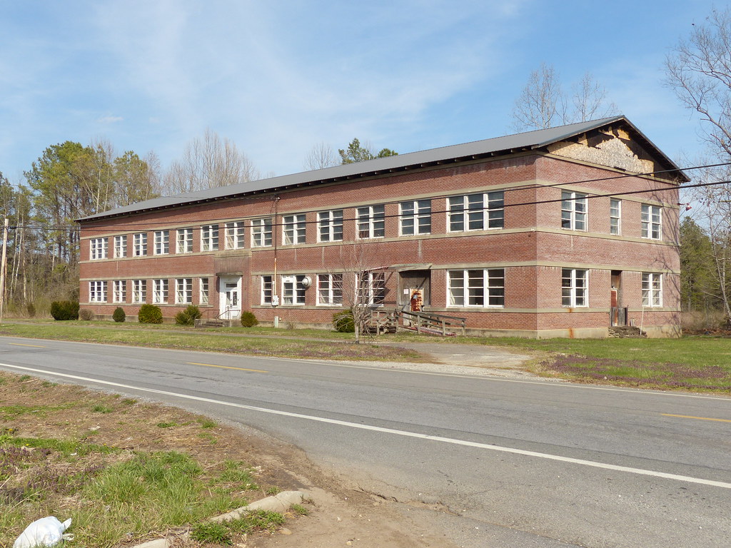 old American Cyanamid Company office building Piney River,… Flickr