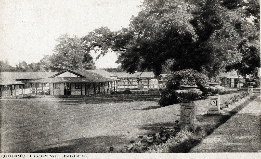 Queen Mary's Hospital Sidcup, huts established around 1917… Flickr