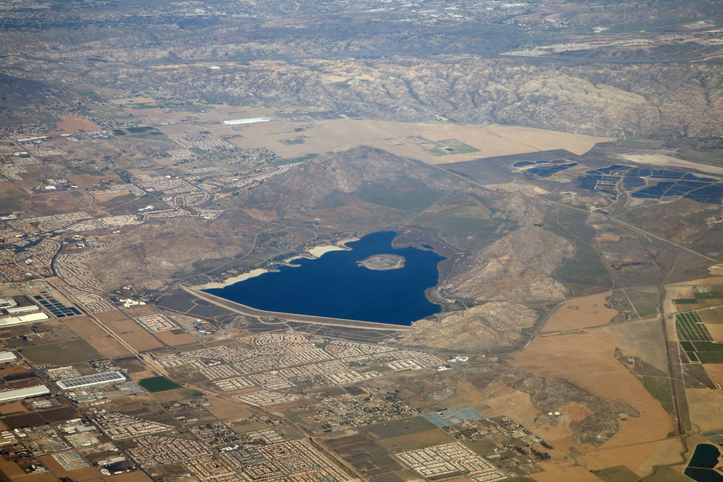 2013_01_17_laxjfk_073 Lake Perris Recreation Area, surrou… Flickr