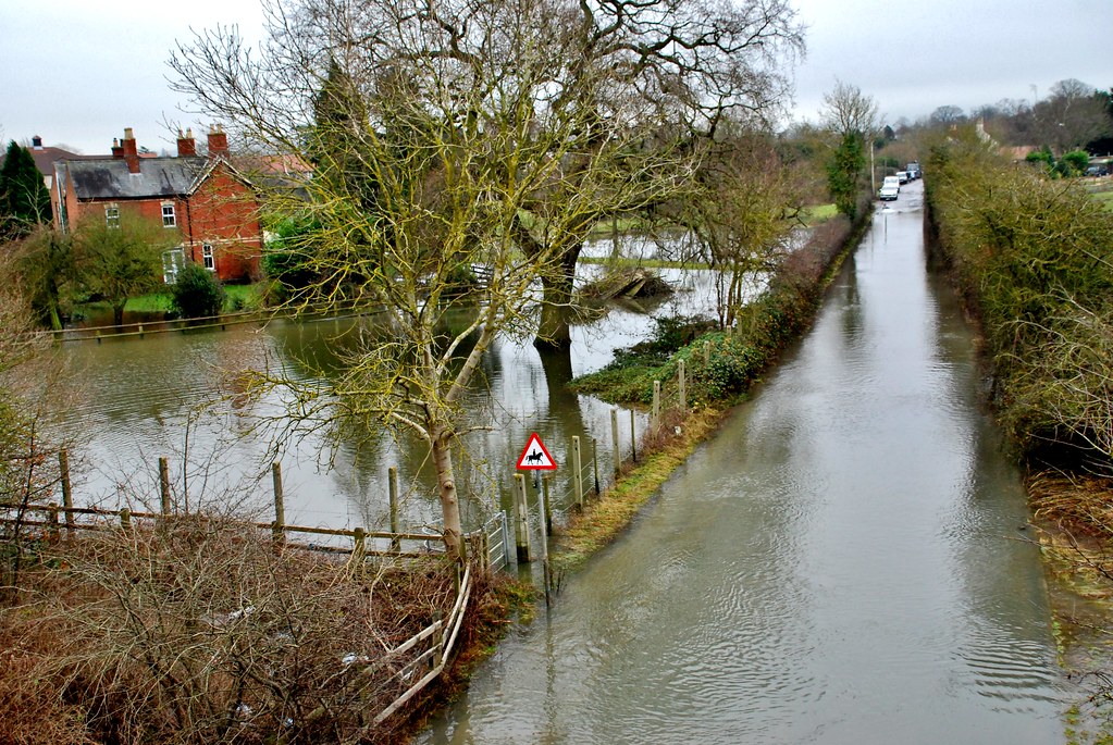 Gloucester flooded Sandhurst Lane A flooded Sandhurst La… Flickr