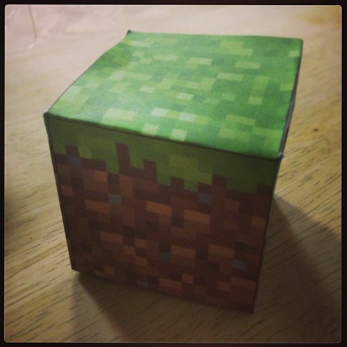 Building Minecraft Foldables... #minecraft #paper #foldabl… | Flickr