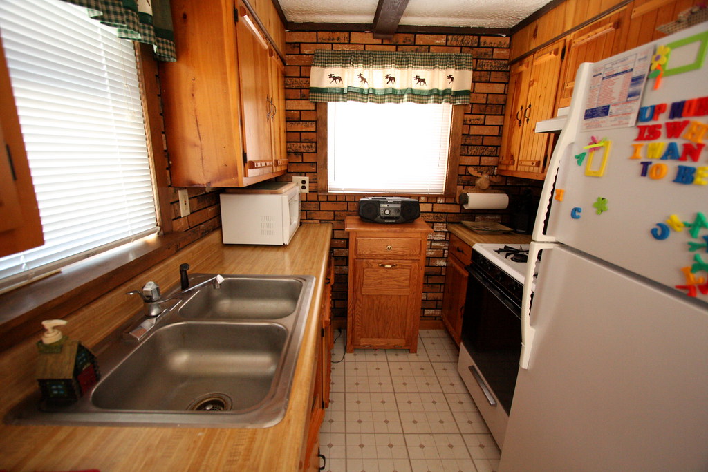 Kitchen Tambling Lake Cabin for sale Year around lake c… Flickr