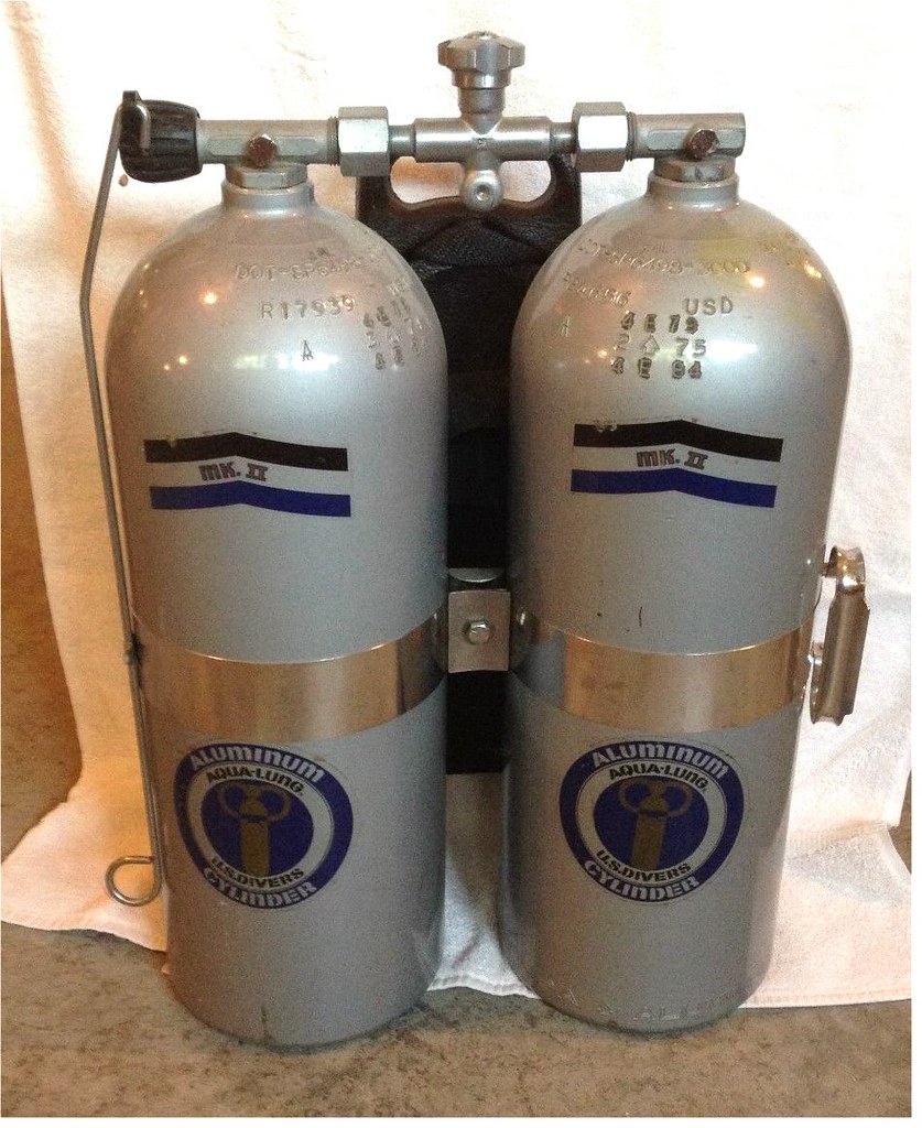 Double Twin Scuba Tanks MK II Aqua Lung U.S. Divers Sold o… Flickr
