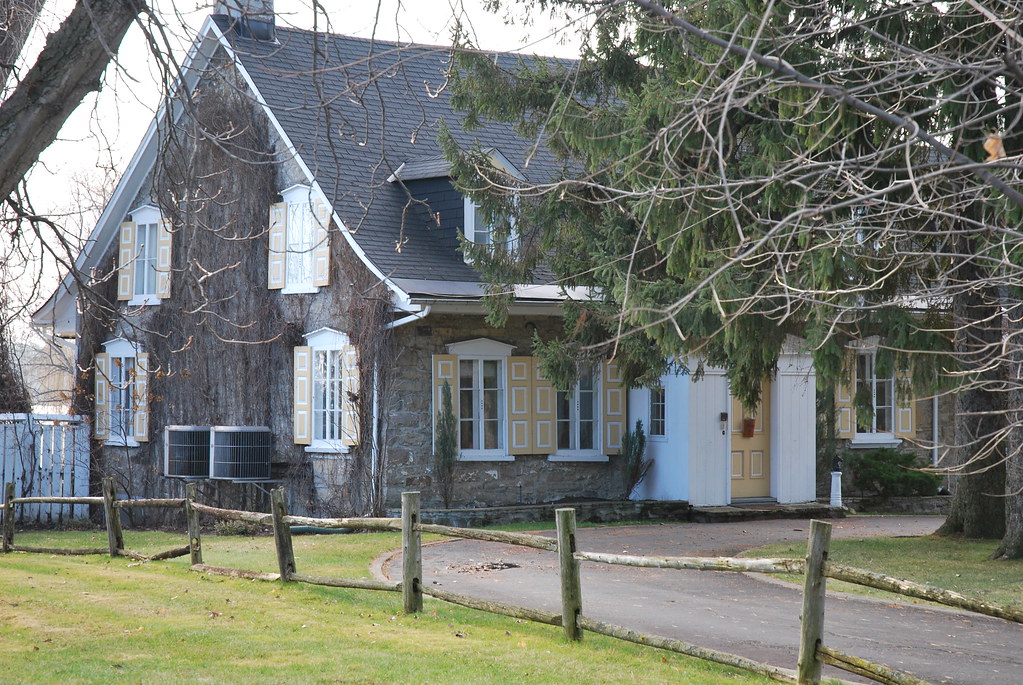 Maison BasileSauvé, 19992, chemin Lakeshore (BaieD'Urfé)… Flickr