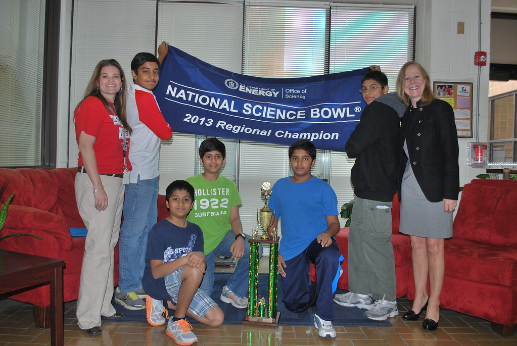 Canyon Vista Middle School Austin, TX (2) DOE National Science Bowl