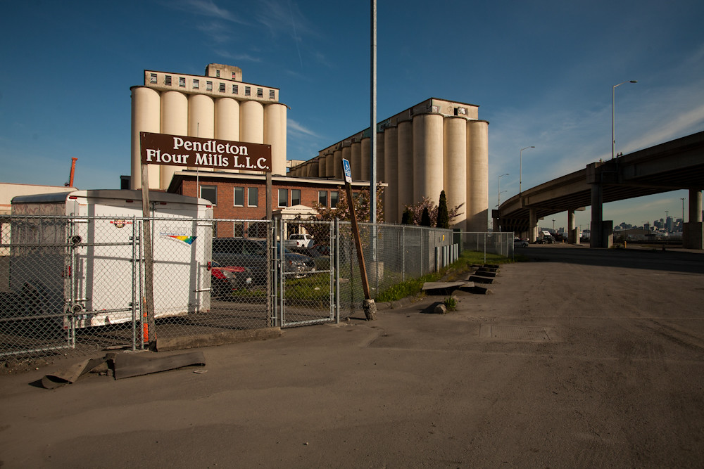 0413Surplus037.jpg King County Surplus Property at Harbor … Flickr