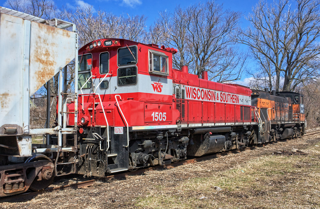 WSOR 1505 WSOR 1505 rolling through Fredonia, Wisconsin. Robert