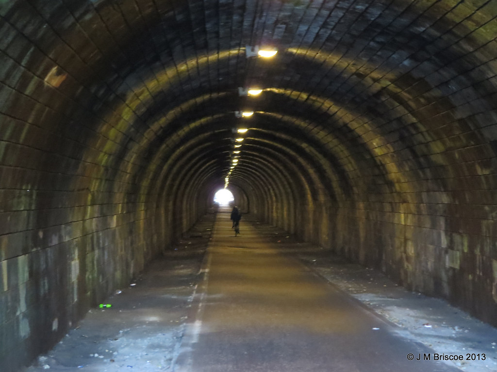 St Leonard's Bank Railway Tunnel, Edinburgh St Leonard's B… Flickr