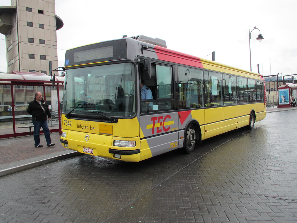 TEC bus 7342 Charleroi Sud station TEC bus, station Charle… Flickr