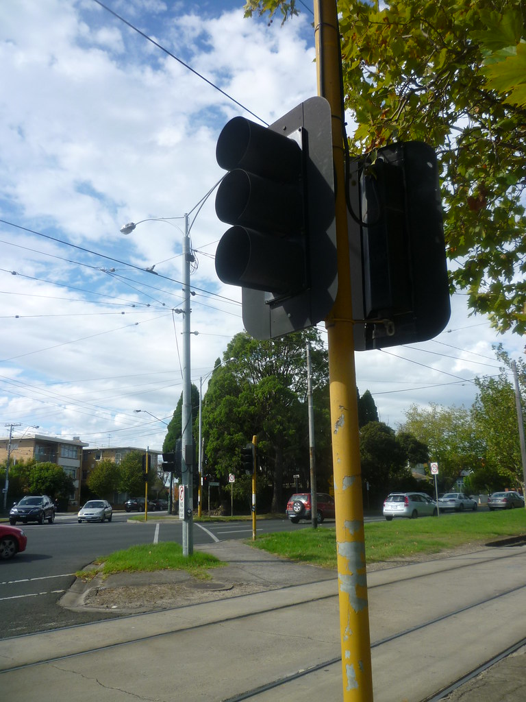 Eagle and ATS/Aldridge Traffic Signals Dandenong Road an… Flickr