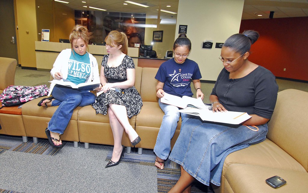 Lone Star College System Students at the Lone Star College… Flickr