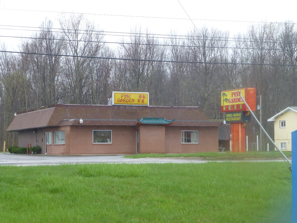Former Casey's Restaurant in Lorain, Ohio There were three… Flickr