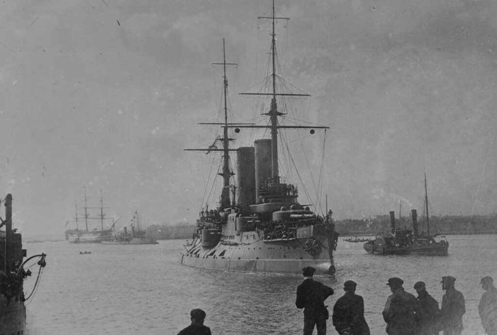 The Russian Battleship Tsesarevich A rather exciting old p… Flickr