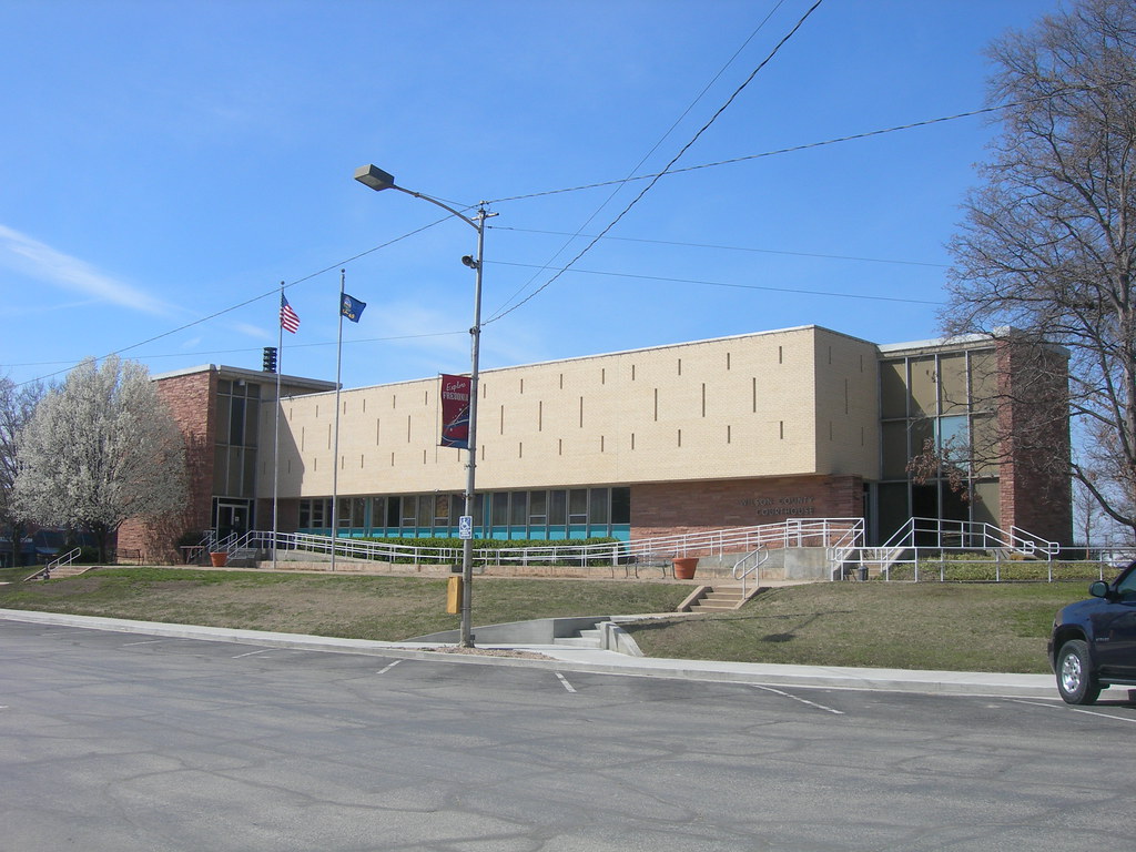 Wilson County Courthouse Fredonia, Kansas Constructed in 1… Flickr