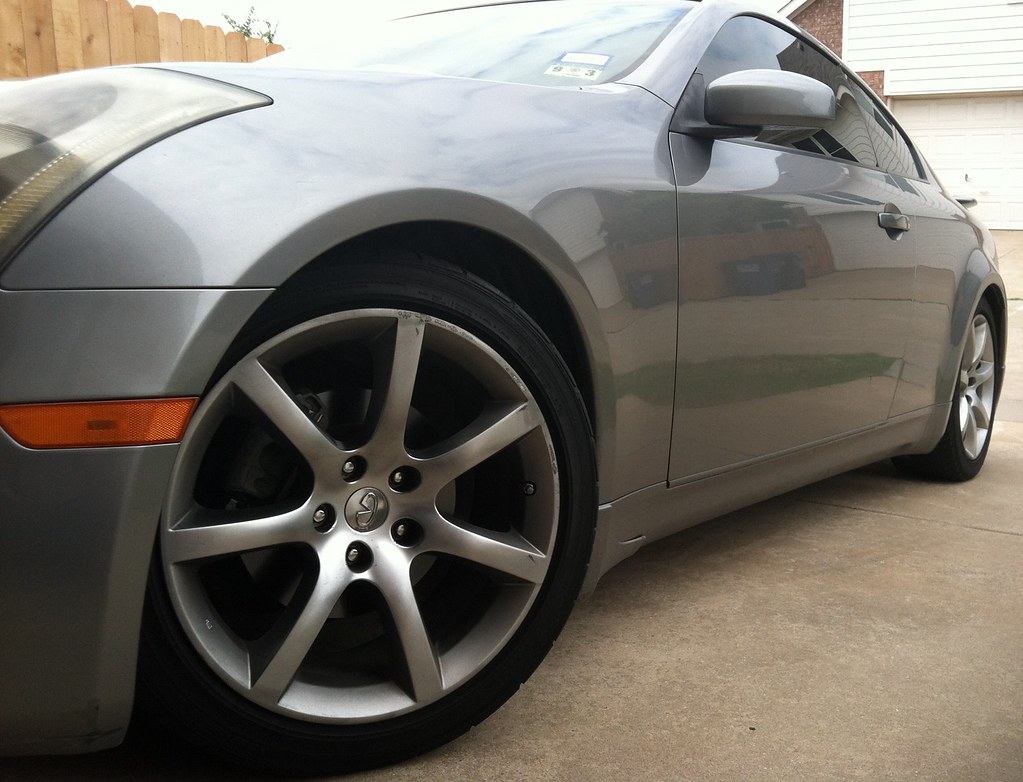 '04 with a little more G34 Infiniti 2004 My driveway Flickr
