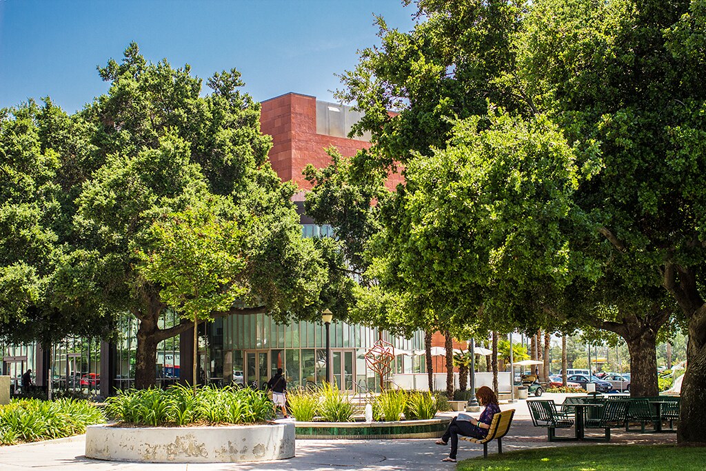 Spring 2013 University Of La Verne Campus University of La Verne