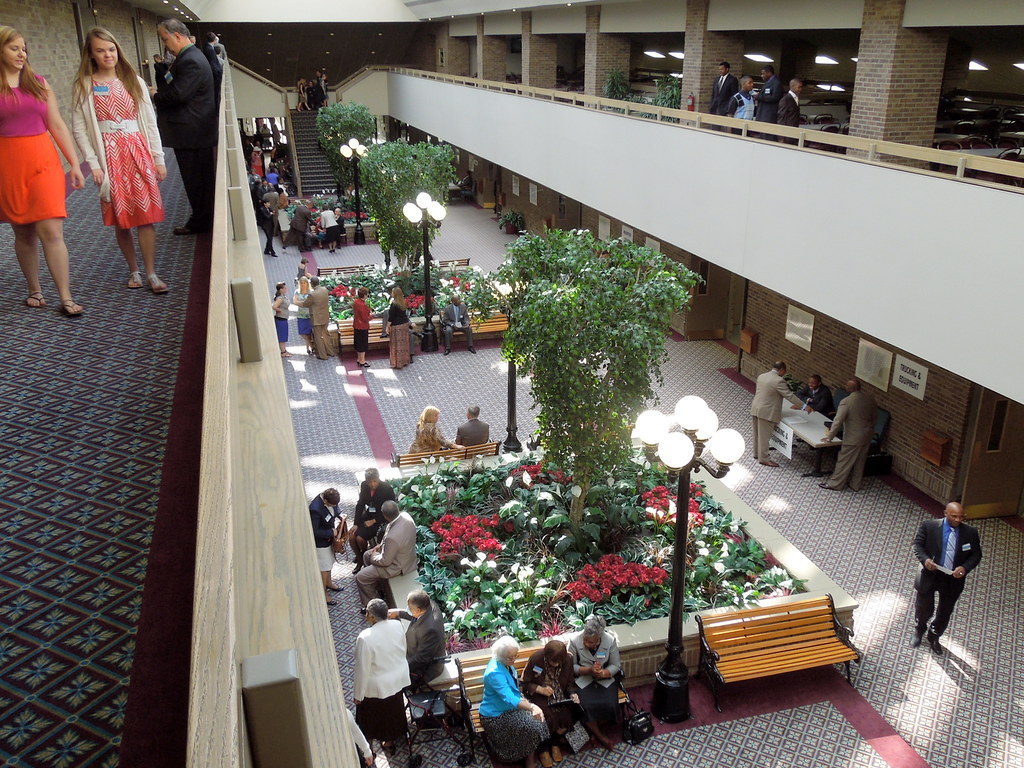 Belleville Michigan Upper Dining Area We wanted to try s… Flickr