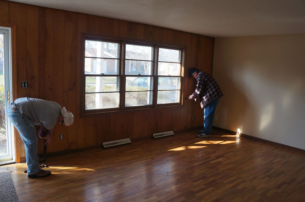 Taking off the trim deliciously DIY Flickr