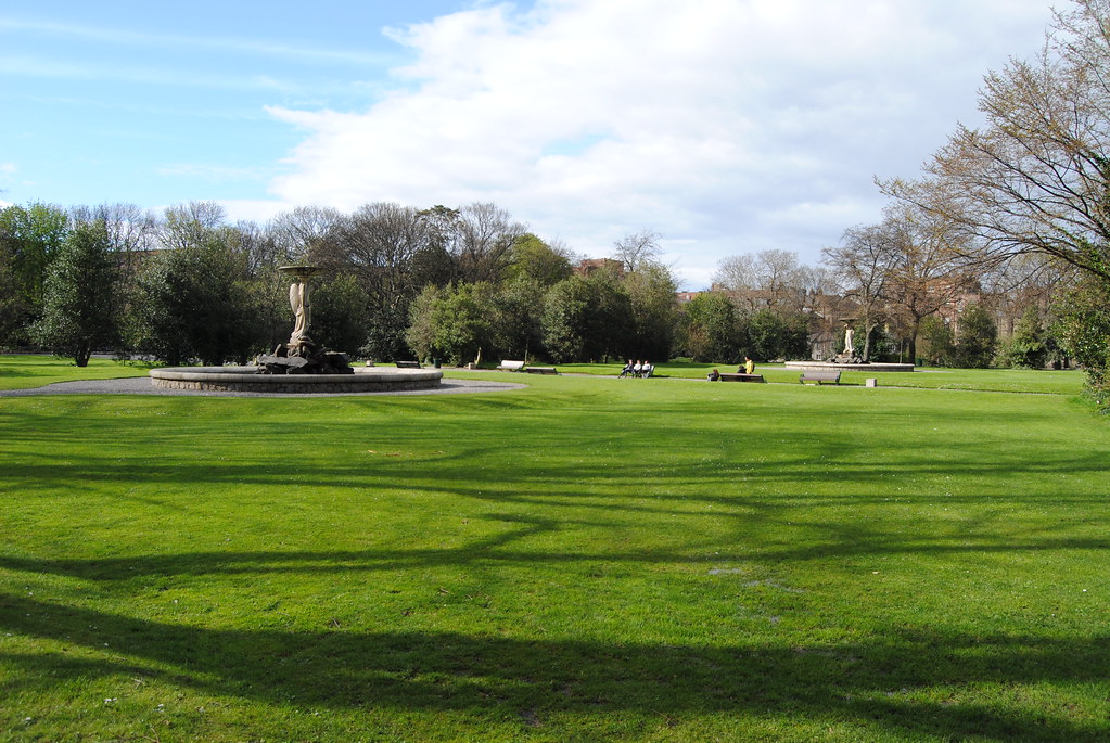 The Iveagh Garden The Iveagh Garden">, un precioso, coquet… Flickr