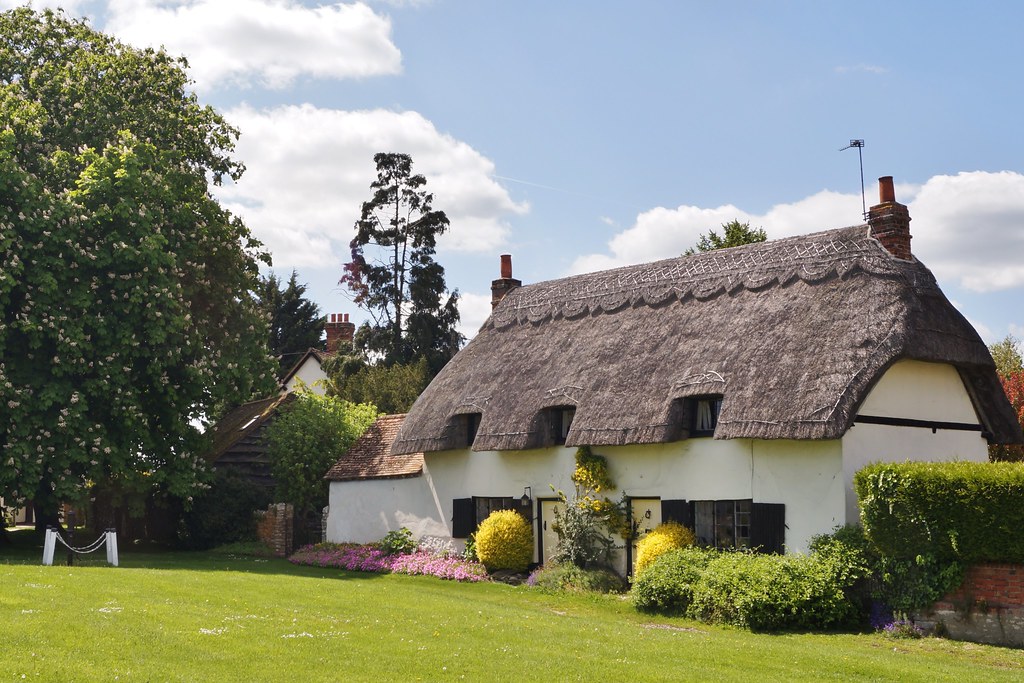 Bucks at its best. Cuddington, Bucks. 03/06/13. For US & E… Flickr